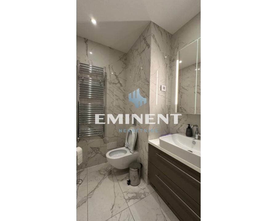 Četvorosoban stan na prodaju, Blok 65, Beograd, 123m², 650.000 €