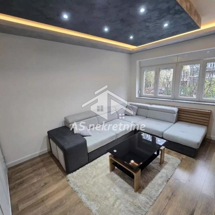 Stan Izdavanje Beograd Tošin Bunar 40 m2