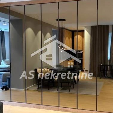 Stan Izdavanje Beograd Hram Svetog Save 87 m2