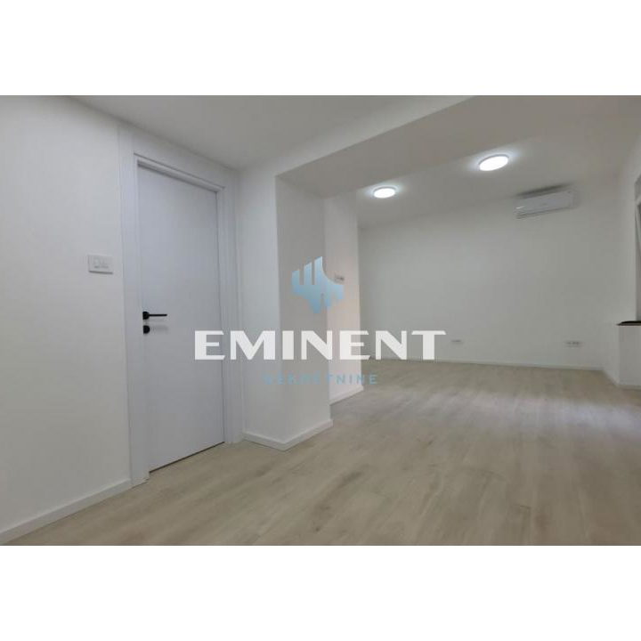 Lokal za izdavanje, Ekonomski Fakultet, Beograd, 86m², 1.200 €/mes