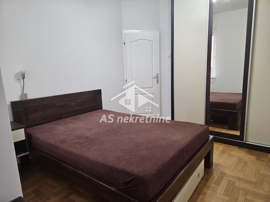 Trosoban stan za izdavanje, Bulbulder, Beograd, 63m², 900 €/mes