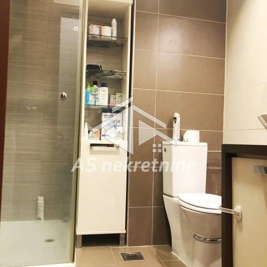 Stan Izdavanje Beograd Kalenić Pijaca 50 m2