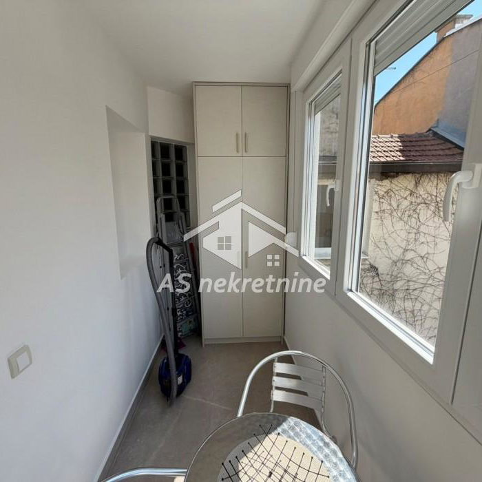 Dvosoban stan za izdavanje, Hram Svetog Save, Beograd, 54m², 2. sprat, 850 €/mes