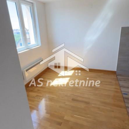 Trosoban stan na prodaju, Jajinci, Beograd, 128m², 180.000 €