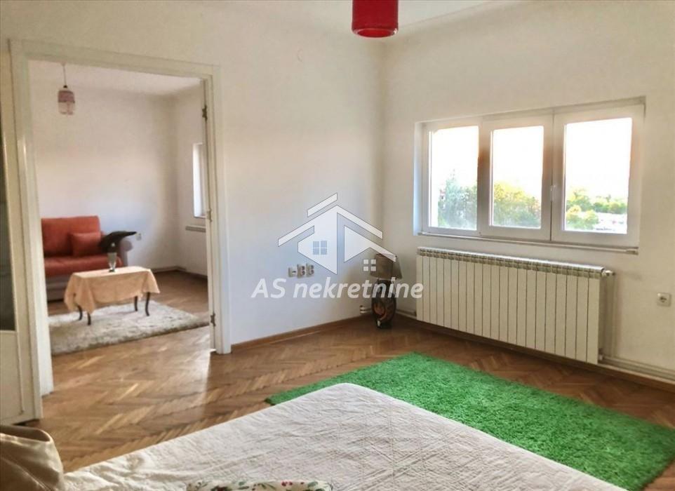 Trosoban stan na prodaju, Hala Pionir, Beograd, 70m², 250.000 €