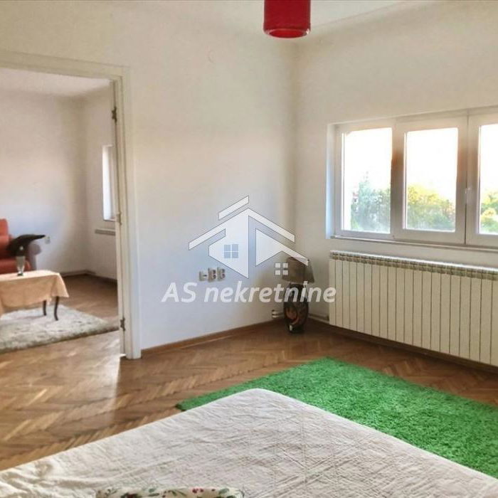 Trosoban stan na prodaju, Hala Pionir, Beograd, 70m², 250.000 €