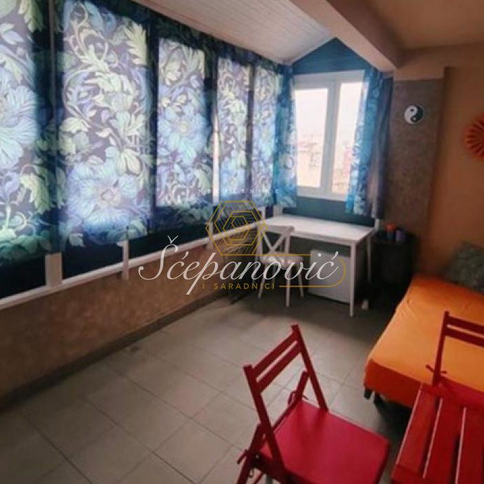 Stan Prodaja Novi Sad  82 m2