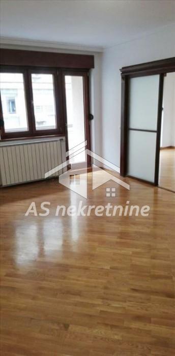 Stan Izdavanje Beograd Stan Izdavanje Beograd Slavija 130 m2