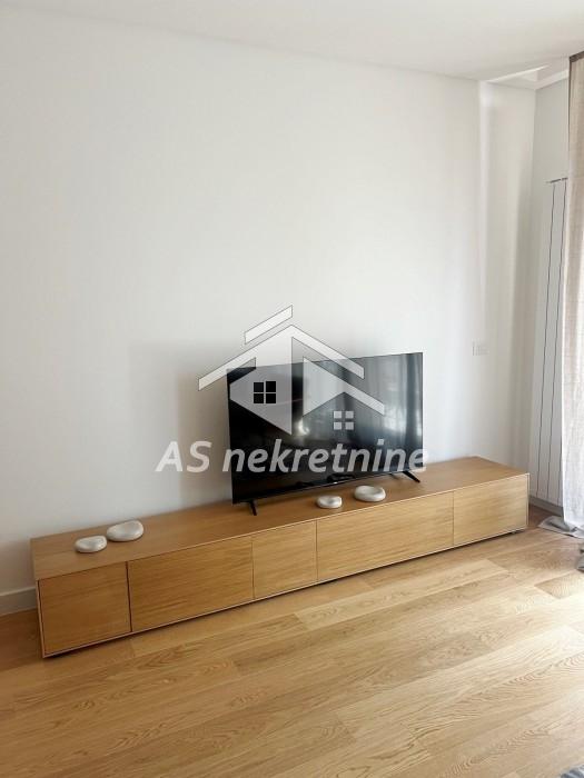 Stan Izdavanje Beograd Bulevar Kralja Aleksandra 52 m2