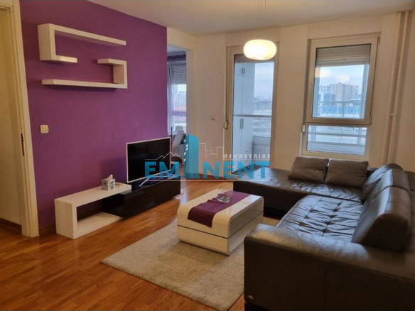 Stan Izdavanje Beograd Blok 67 - Belville 52 m2