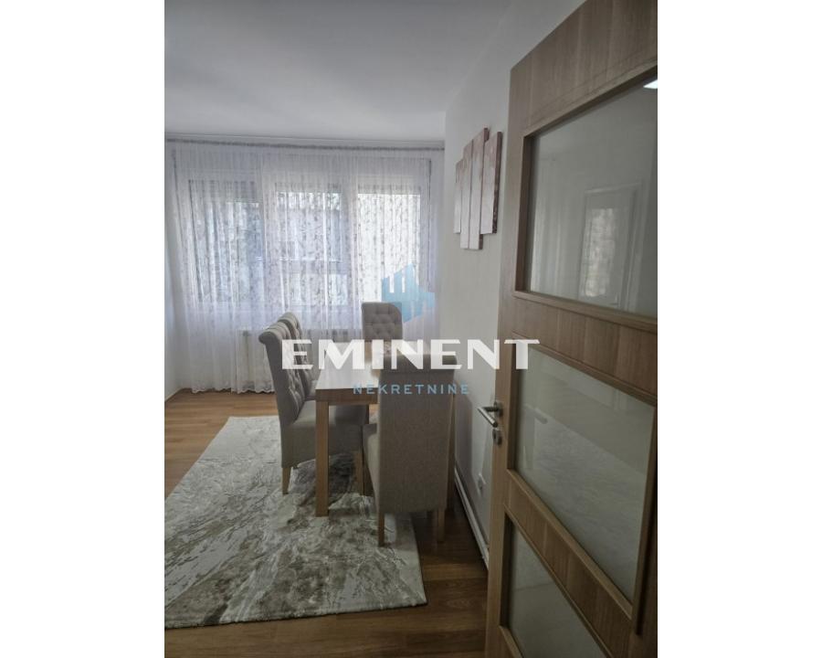 Stan Izdavanje Beograd Kalenić Pijaca 60 m2