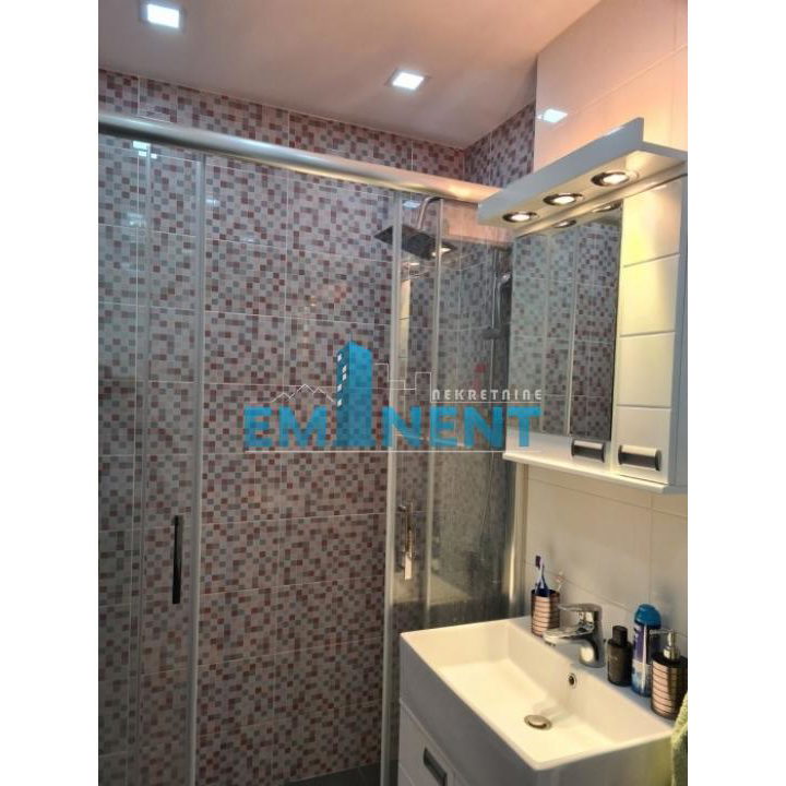 Dvosoban stan za izdavanje, Blok 61, Beograd, 50m², 600 €/mes