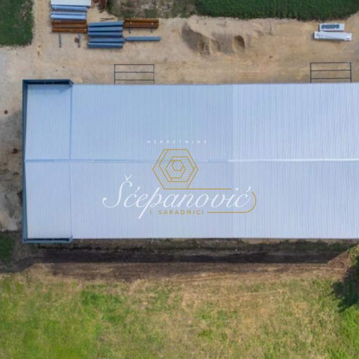 Lokal Izdavanje Inđija  1612 m2