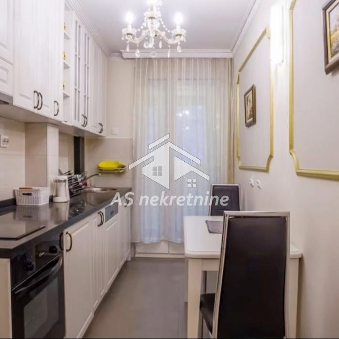 Dvosoban stan na prodaju, Skadarlija, Beograd, 62m², 295.000 €