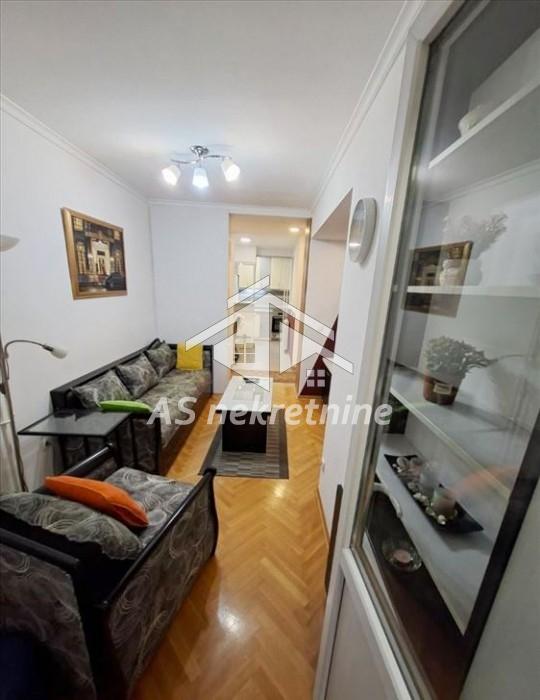 Stan Izdavanje Beograd Slavija 47 m2