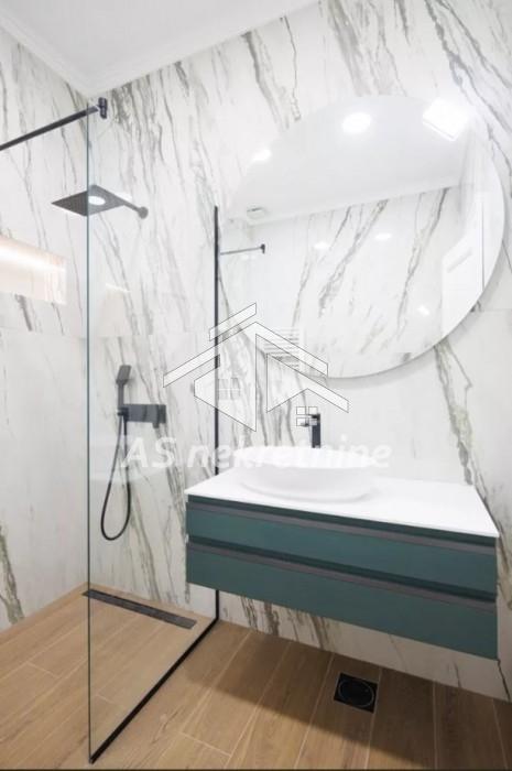 Lokal za izdavanje, Terazije, Beograd, 121m², 2.200 €/mes