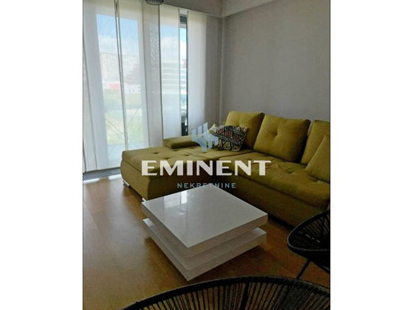 Stan Izdavanje Beograd Blok 65 53 m2