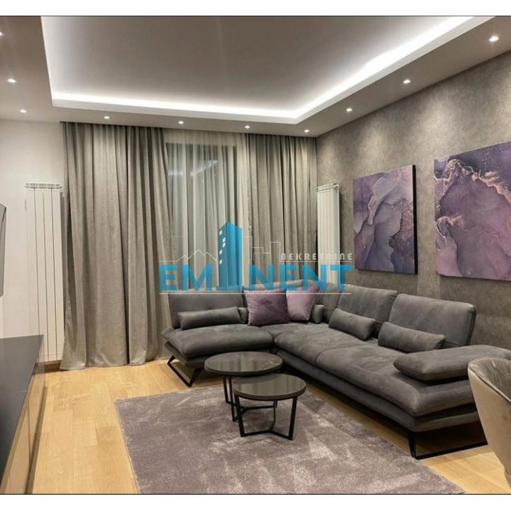 Stan Izdavanje Beograd Gundulićev Venac 55 m2
