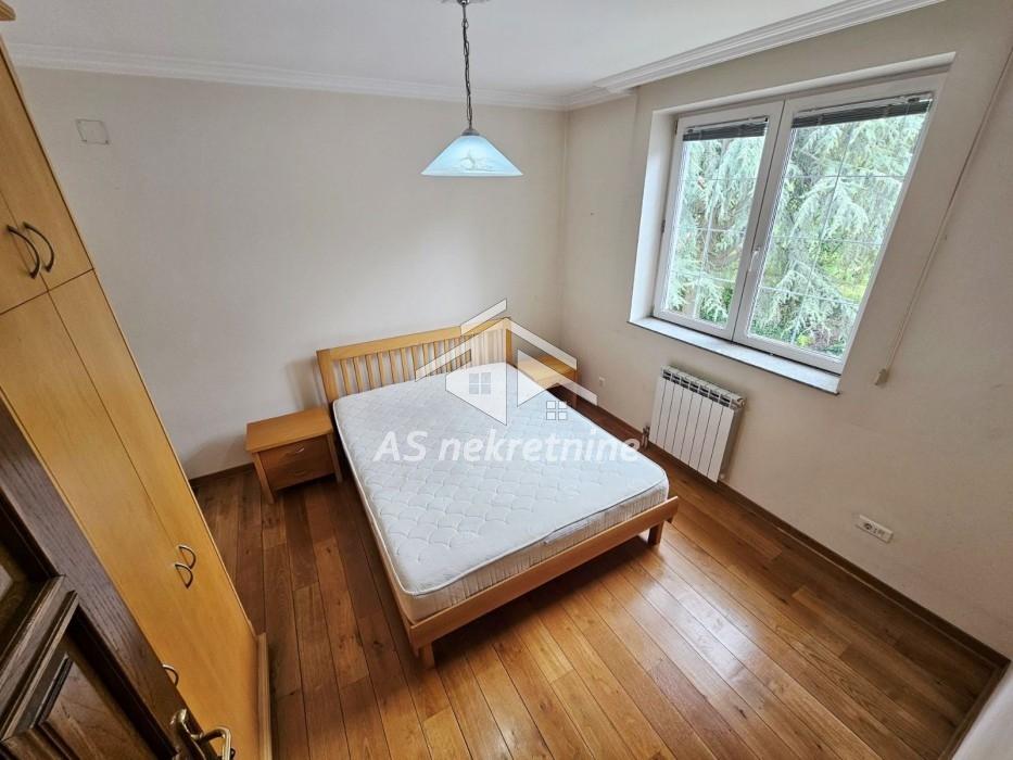 Četvorosoban stan za izdavanje, Dedinje, Beograd, 115m², 1.400 €/mes