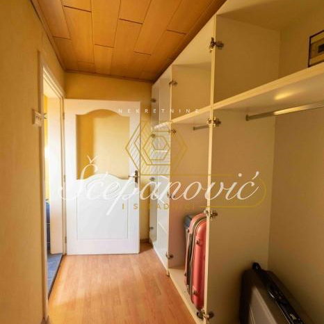 Petosoban stan na prodaju, Kej, Novi Sad, 179m², 400.000 €