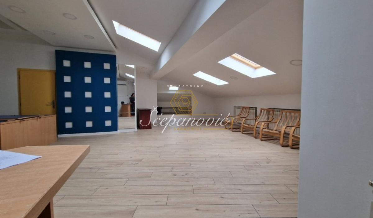 Lokal za izdavanje, Centar, Novi Sad, 92m², 500 €/mes