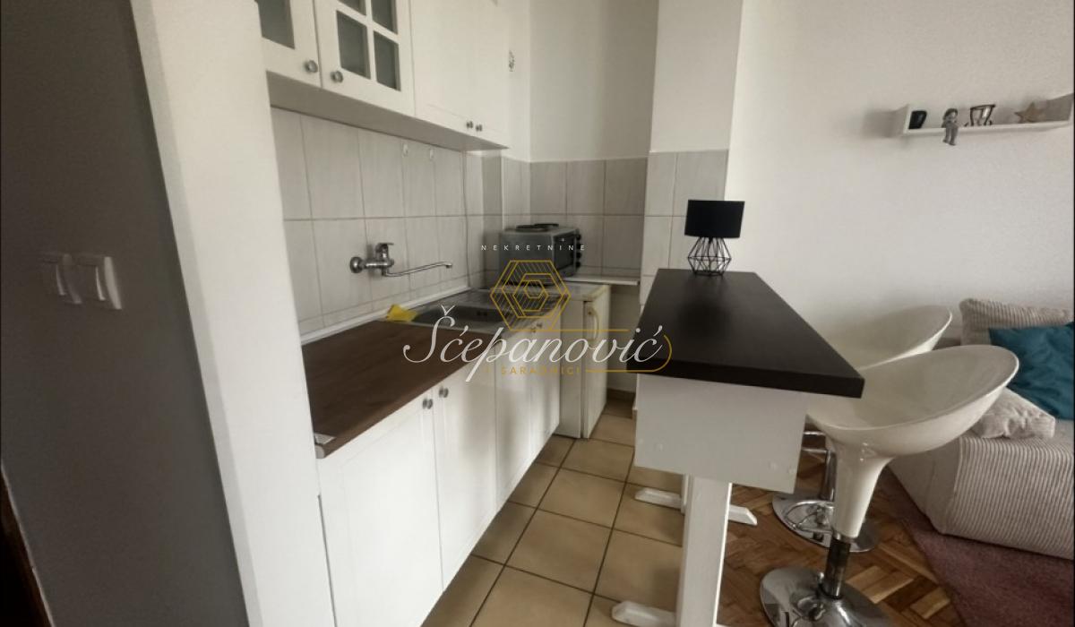 lokali-izdavanje-mR6hDZhdsf Stan Prodaja Novi Sad Nova Detelinara 25 m2
