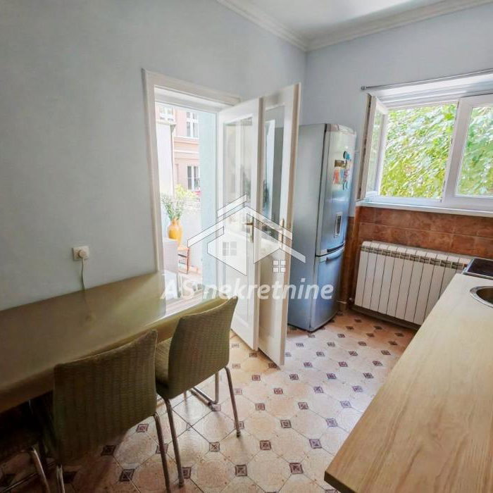 Jednosoban stan za izdavanje, Slavija, Beograd, 44m², 600 €/mes