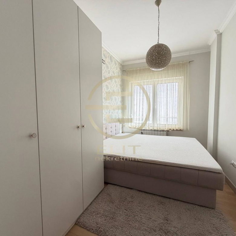 Trosoban stan na prodaju, Liman, Novi Sad, 105m², 430.000 €