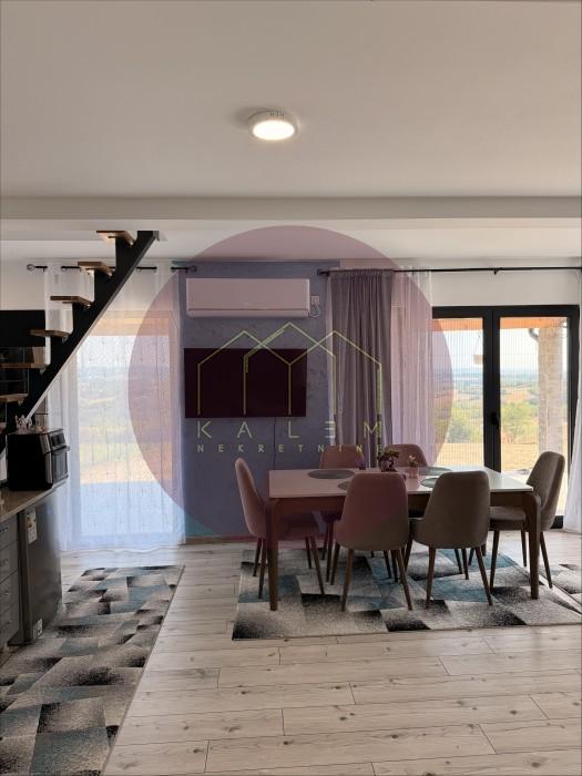 Kuća na prodaju, Nemenikuće, Beograd, 154m², 242.000 €