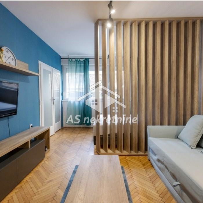 Stan Izdavanje Beograd Trg Republike 38 m2