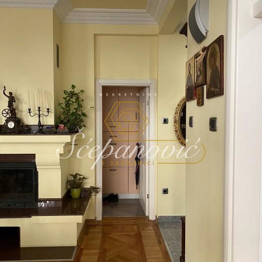 Stan Prodaja Novi Sad  132 m2