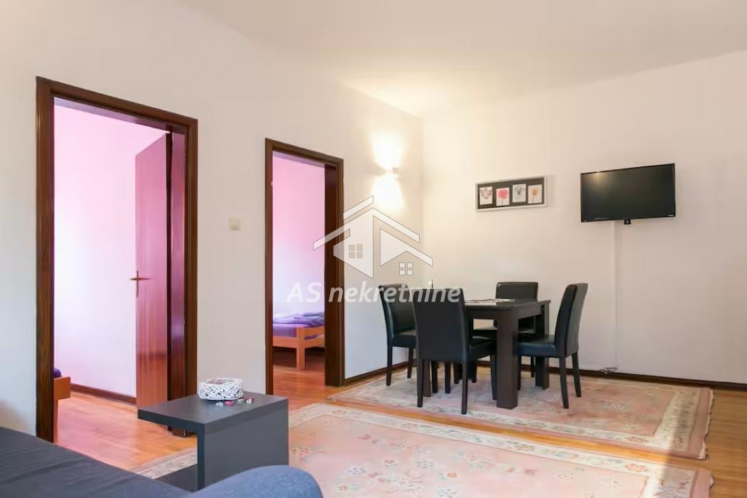 Stan Izdavanje Beograd Đeram Pijaca 46 m2