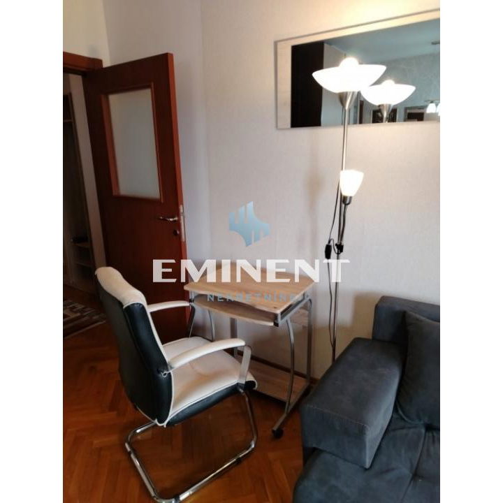 Stan Izdavanje Beograd FON 40 m2