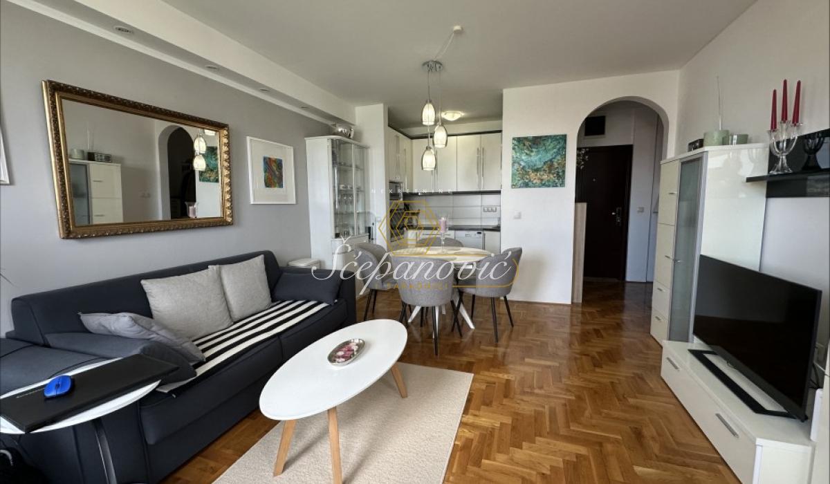 Stan Prodaja Novi Sad  47 m2