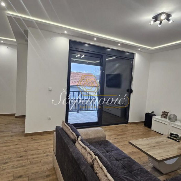 Kuća na prodaju, Južni Telep, Novi Sad, 235m², 465.000 €