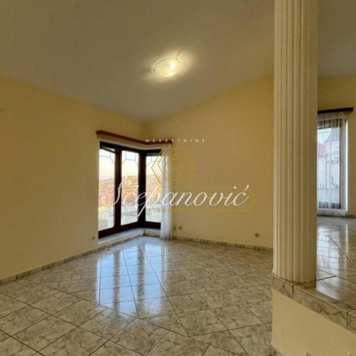 Kuća Prodaja Novi Sad Popovica 268 m2