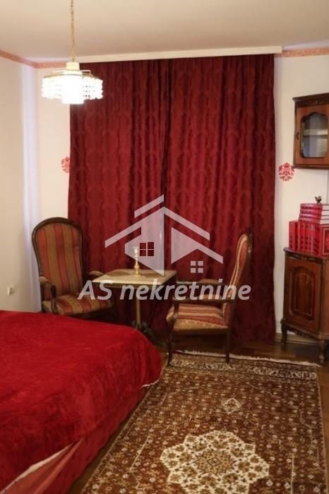 lokali-izdavanje-zWzon4atnq Trosoban stan za izdavanje, Čubura, Beograd, 80m², 1.100 €/mes