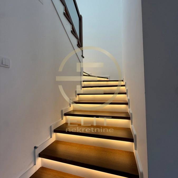 Višesoban stan na prodaju, Bulevar Evrope, Novi Sad, 136m², 367.200 €