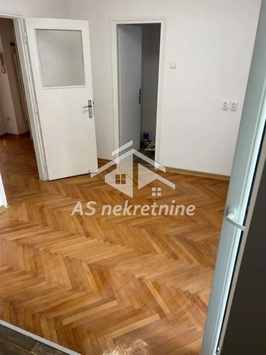 Stan Izdavanje Beograd Dorćol 78 m2