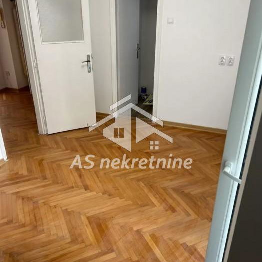 Stan Izdavanje Beograd Dorćol 78 m2