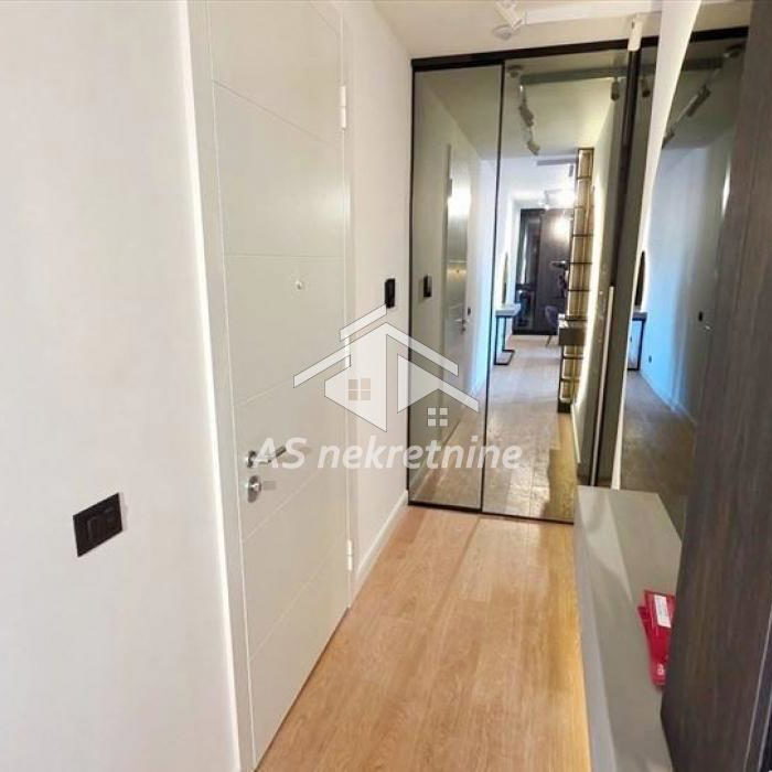 Trosoban stan za izdavanje, Centar, Beograd, 95m², 2.300 €/mes