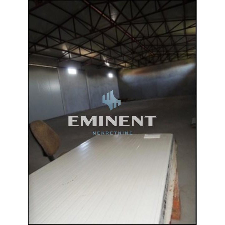 Lokal Izdavanje Beograd  550 m2