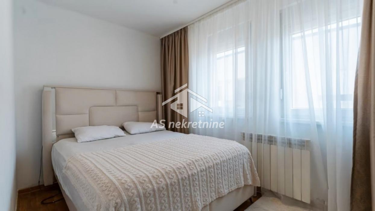 lokali-prodaja-5qdafXt8bt Stan Prodaja Beograd Gornji Grad 73 m2