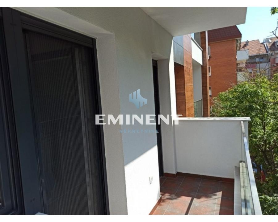 lokali-prodaja-BTn14q1Sr8 Trosoban stan za izdavanje, Đeram Pijaca, Beograd, 62m², 1.000 €/mes