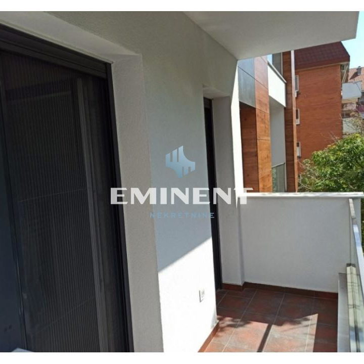 Trosoban stan za izdavanje, Đeram Pijaca, Beograd, 62m², 1.000 €/mes