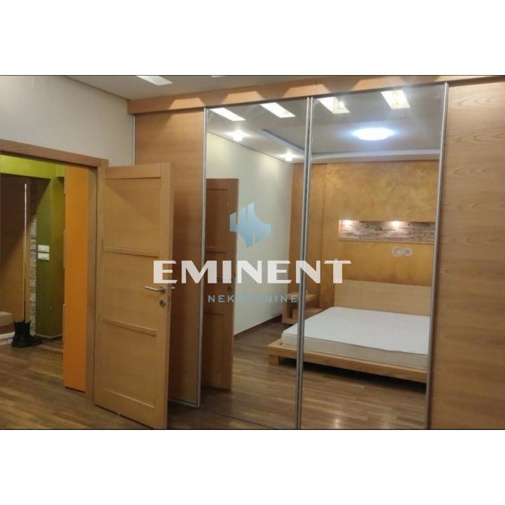 Dvosoban stan za izdavanje, Kalenić Pijaca, Beograd, 64m², 850 €/mes