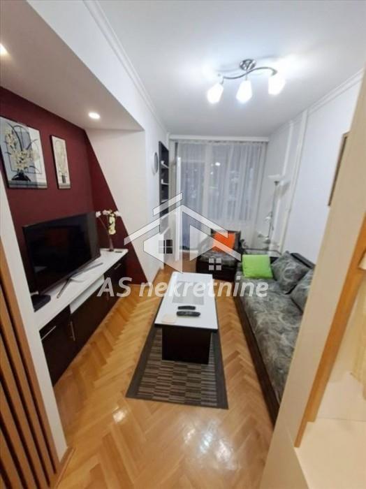 Stan Izdavanje Beograd Slavija 47 m2