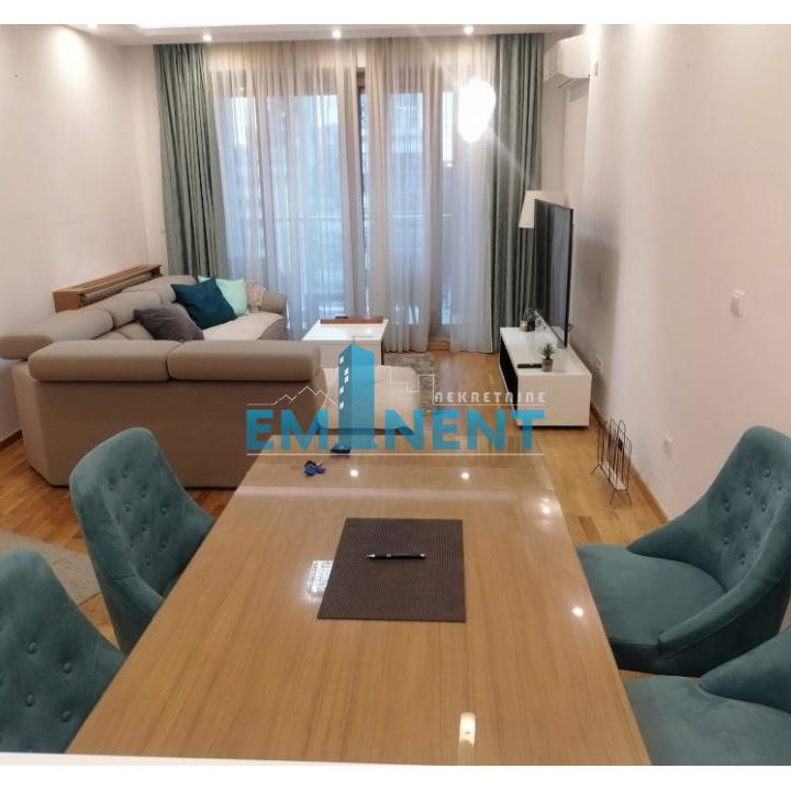 Stan Izdavanje Beograd Blok 45 67 m2