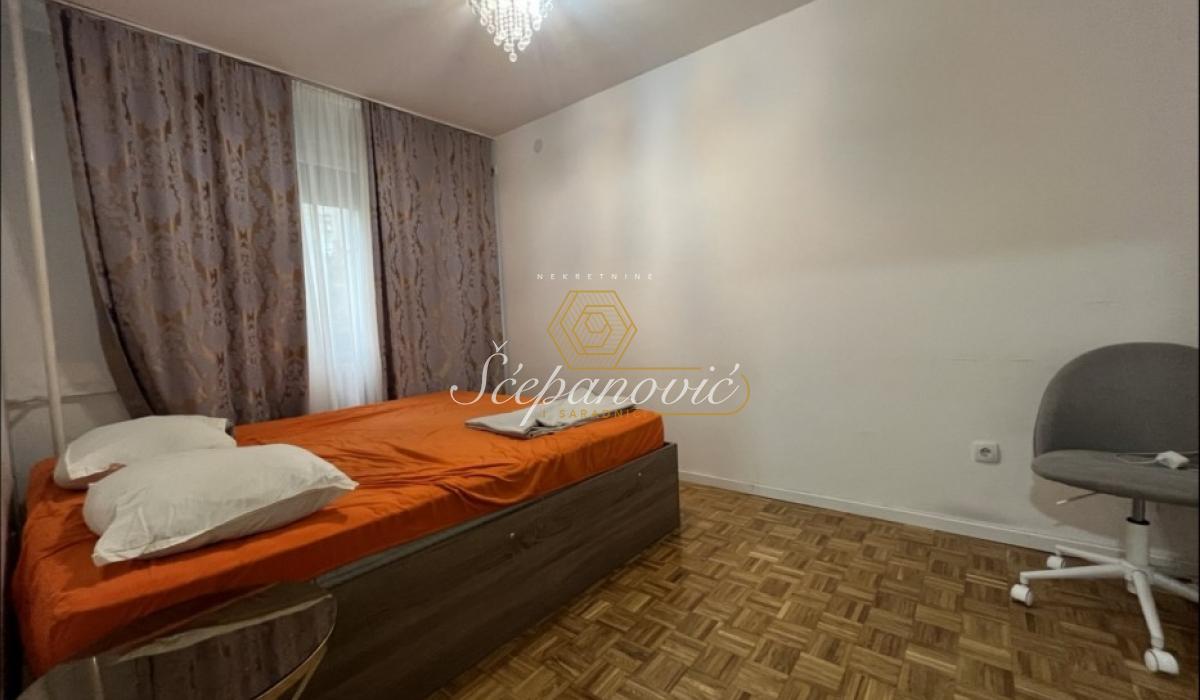 lokali-prodaja-FAN1HWeJmu Četvorosoban stan na prodaju, Sajmište, Novi Sad, 96m², 240.000 €
