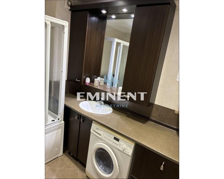 Trosoban stan za izdavanje, Hotel M, Beograd, 72m², 850 €/mes